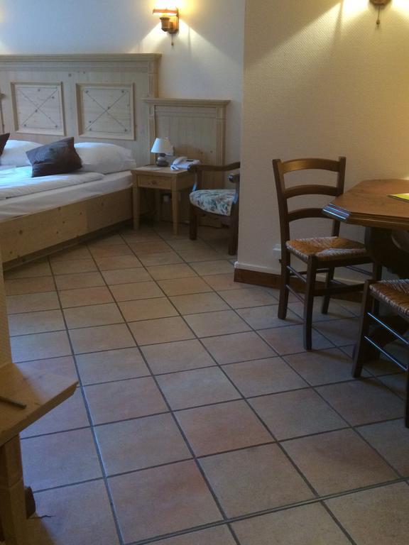 Les Portes De La Vallee Туркхайм Екстериор снимка